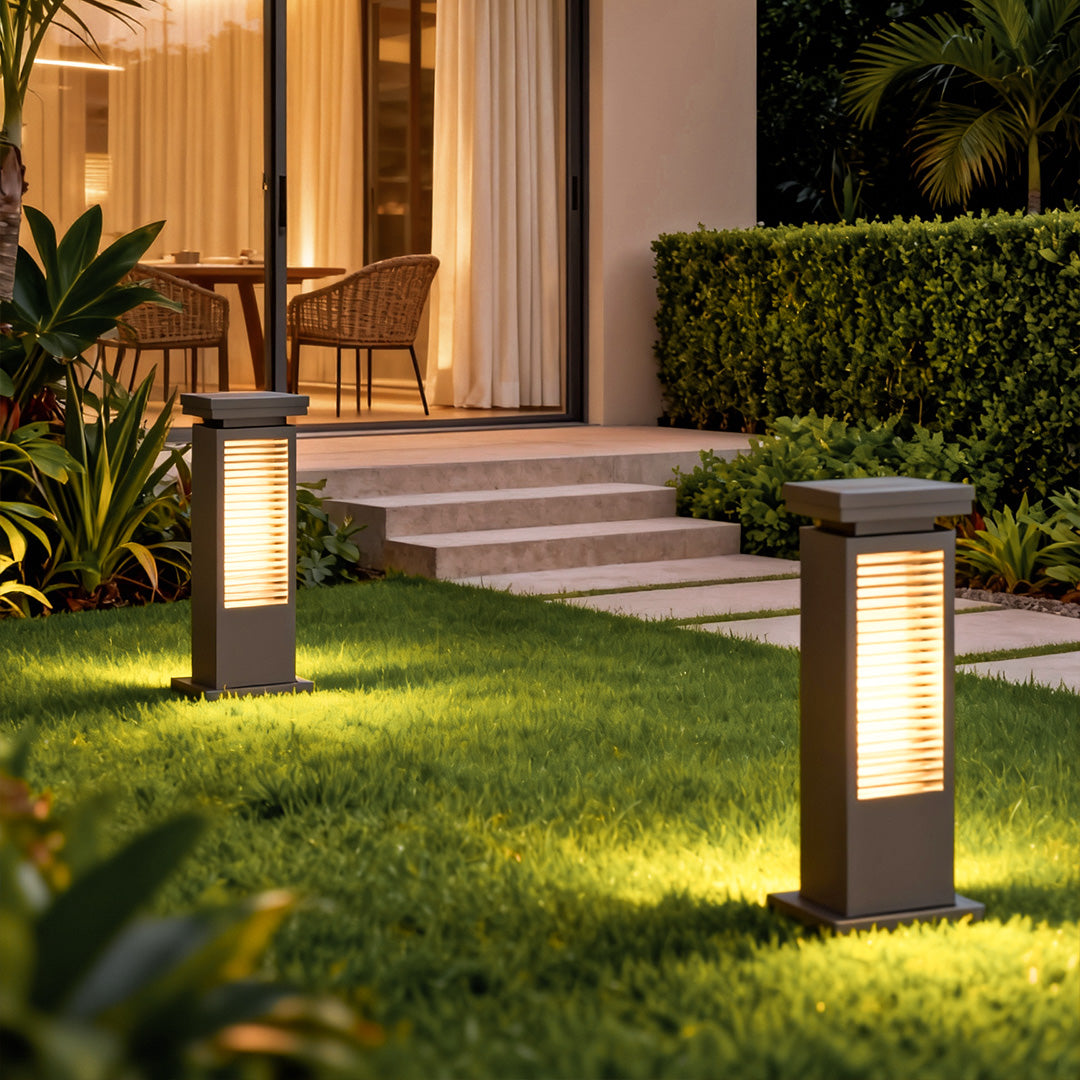 Fenwick Lawn Bollard Light