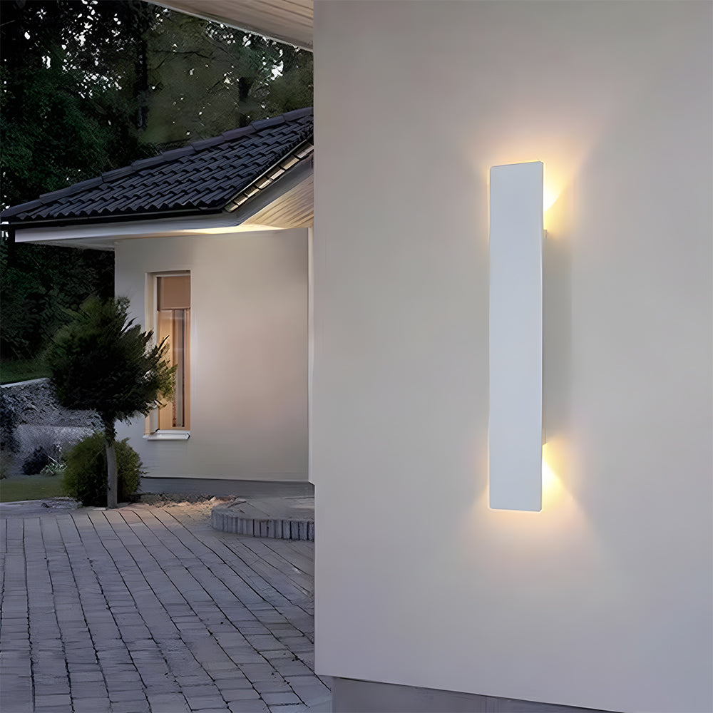 Calder Linear Outdoor Wall Light