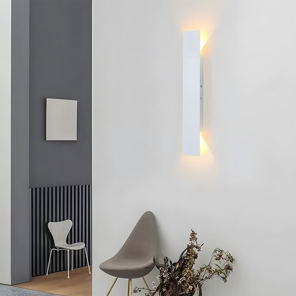 Calder Linear Outdoor Wall Light