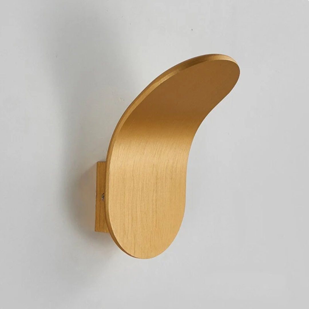 Kaia Curved Nordic Wall Lamp