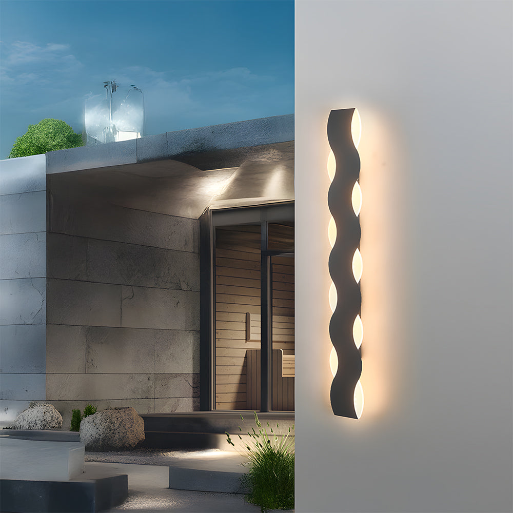 Riva Wave Outdoor Wall Lamp