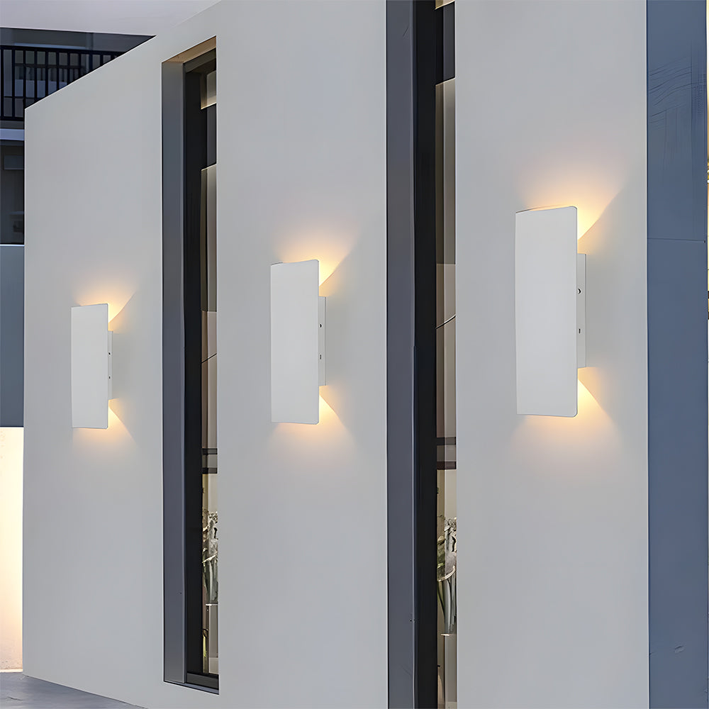 Calder Linear Outdoor Wall Light