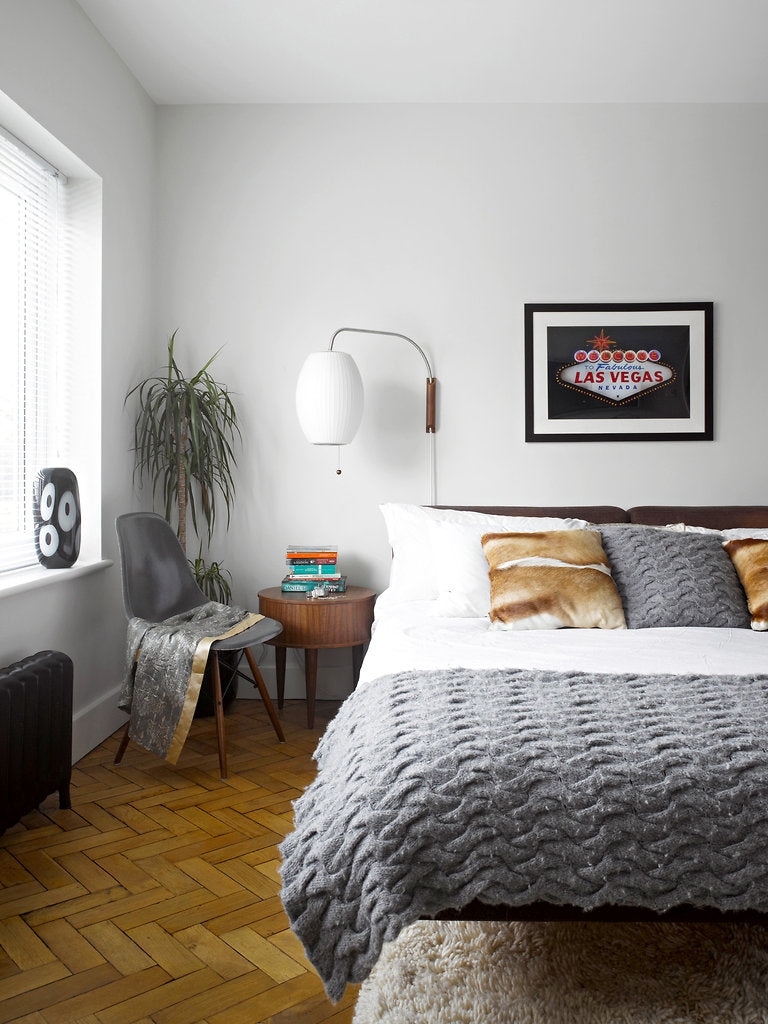 Nelson Bubble Plug In Wall Sconce