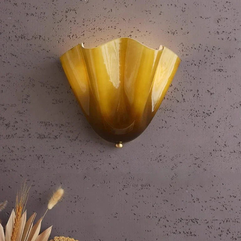 Vistia Frosted Glass Wall Lamp