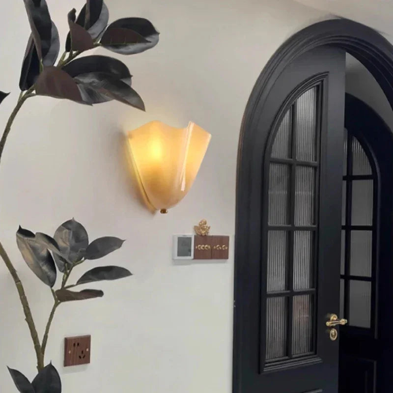Vistia Frosted Glass Wall Lamp
