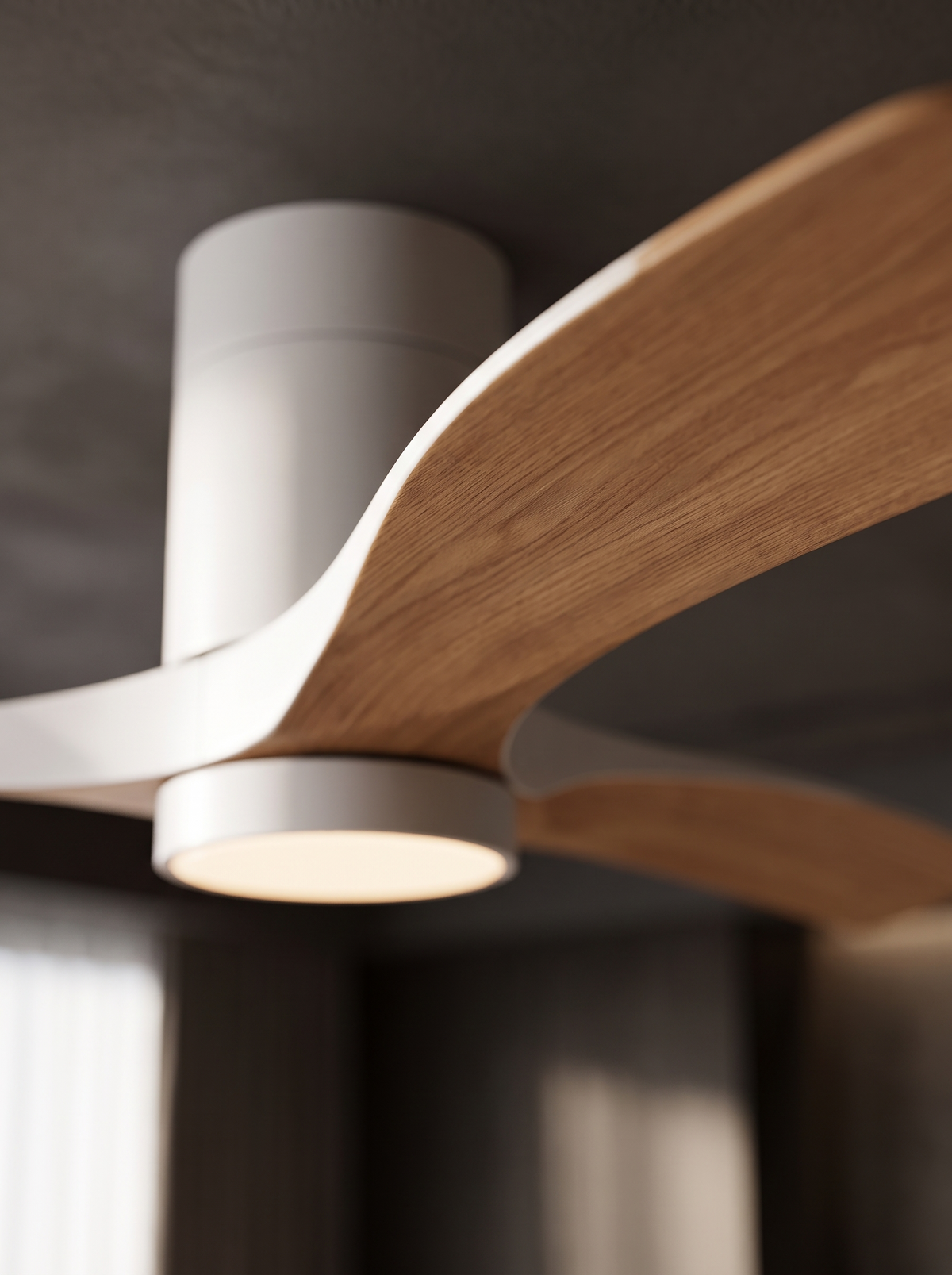 Brisa Nordic Fan Light for Bedrooms with Whisper-Quiet Spin material close up detail