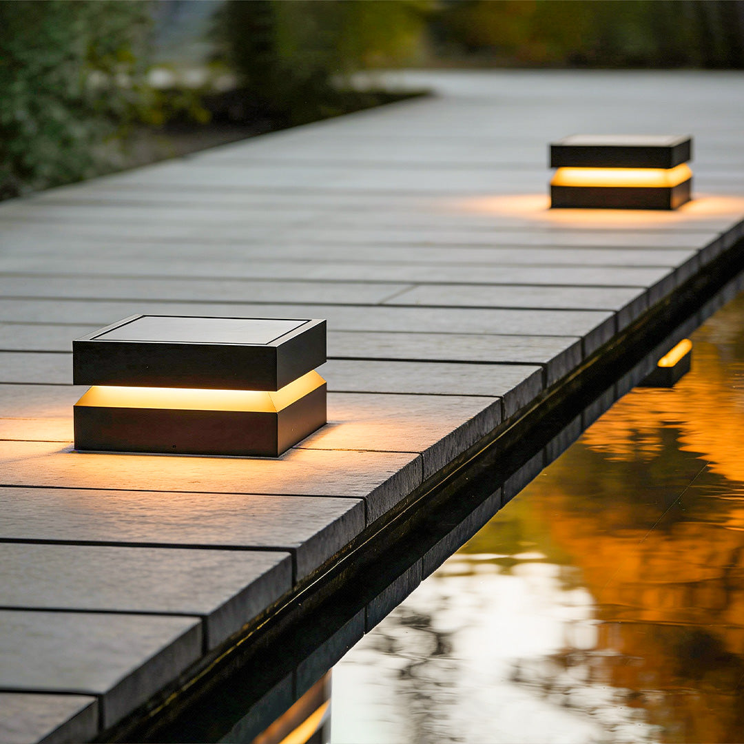 Solvik Square Deck Pillar Light