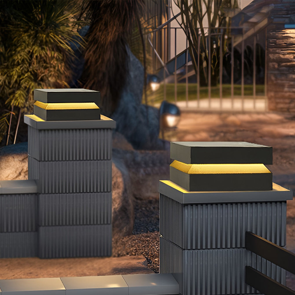 Solvik Square Deck Pillar Light