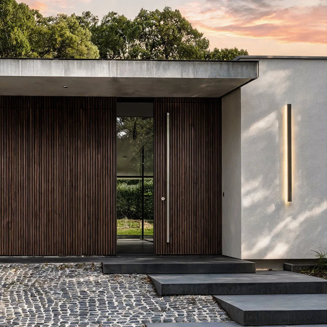 Stratos Linear Outdoor Wall Light