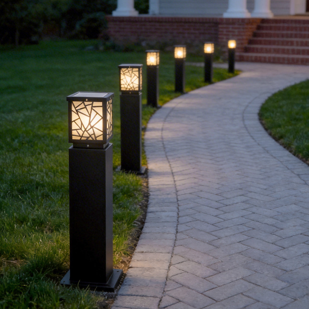 Waldon Solar Bollard Light
