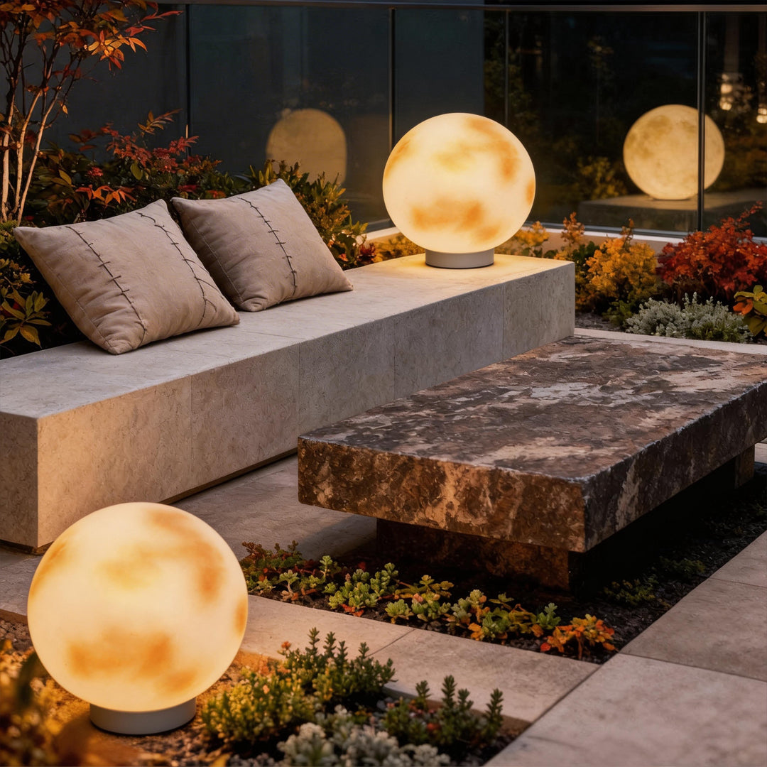 Lunara Moon Pillar Light